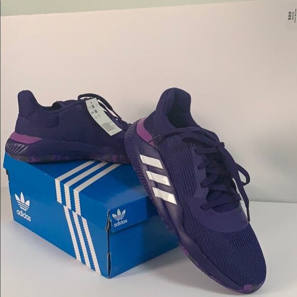 NWT‎ ADIDAS PRO BOUNCE LOW BASKETBALL SHOES SZ 13 - Picture 1 of 6